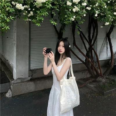 青山不墨
